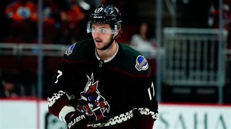 Coyotes cutting ties with Galchenyuk less than 2 weeks after signing